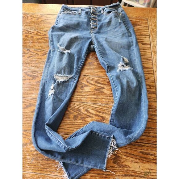 Judy Blue BUTTONS HOLES & CUFFS  skinny JEANS sz 11/30 - Picture 2 of 4